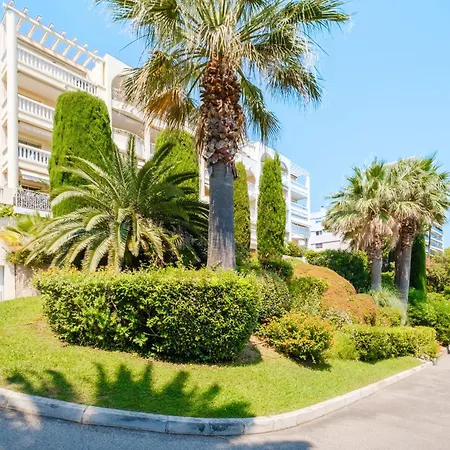 Palais Isabelle Апартаменты *