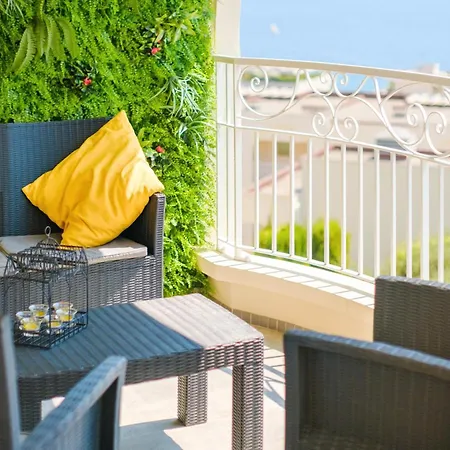 Palais Isabelle Appartement Cannes