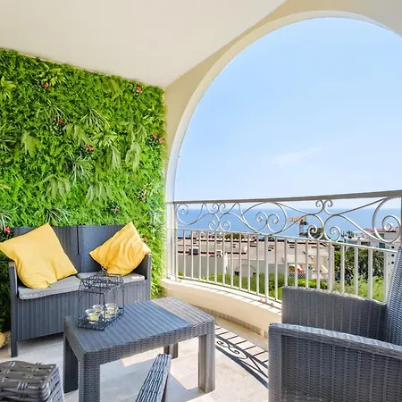 Palais Isabelle * Cannes